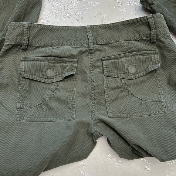 BCBG Maxazria Corduroy Skinny Leg Women’s pants Sz 2 - Picture 3 of 7